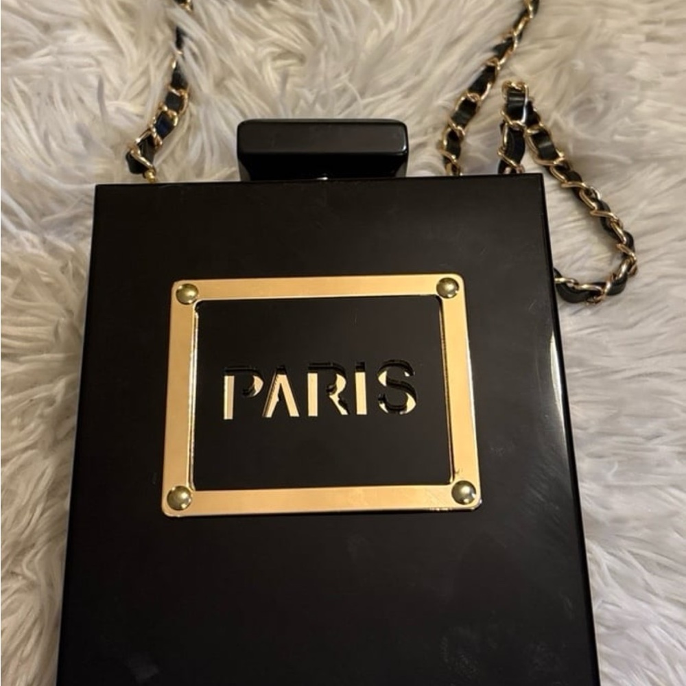 Crossbody purse
